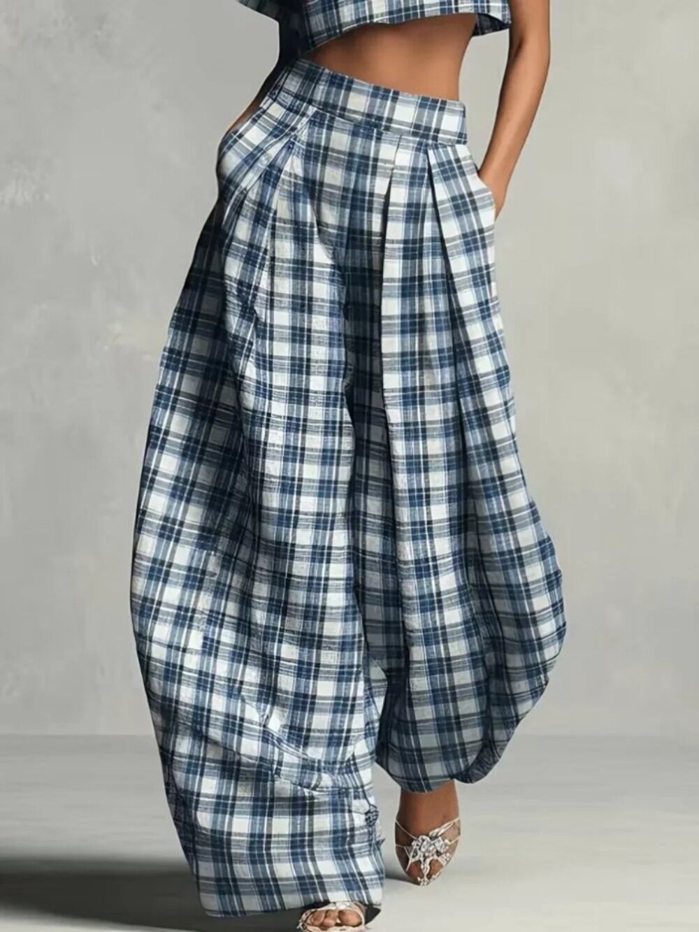 Blue & White Plaid Short Top + Wide Leg Pants Set - Picture 5 of 6